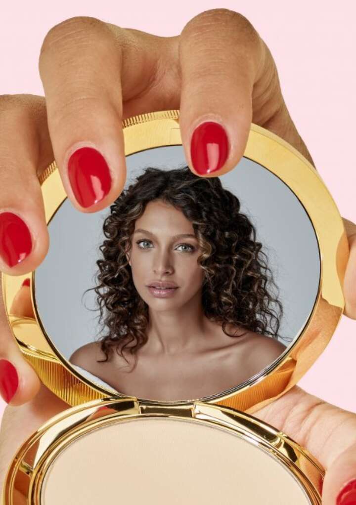 Wat gebruik jij? Sharida: 'Deze foundation blijft de hele dag zitten'